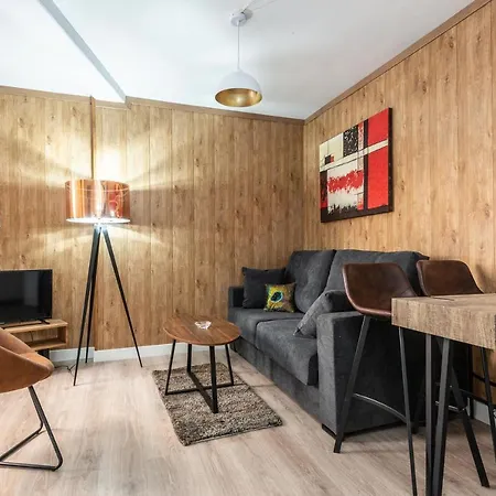 Vaquers Mikka 3000 Apartment