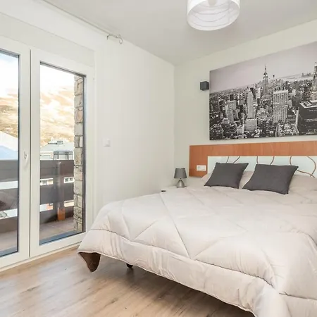 Vaquers Mikka 3000 Apartment *