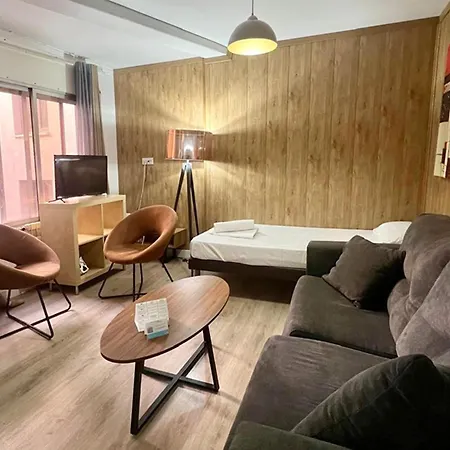 Apartment Vaquers Mikka 3000 *